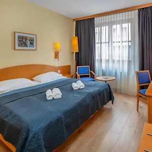 3* Otel Corvin Sissi Wing